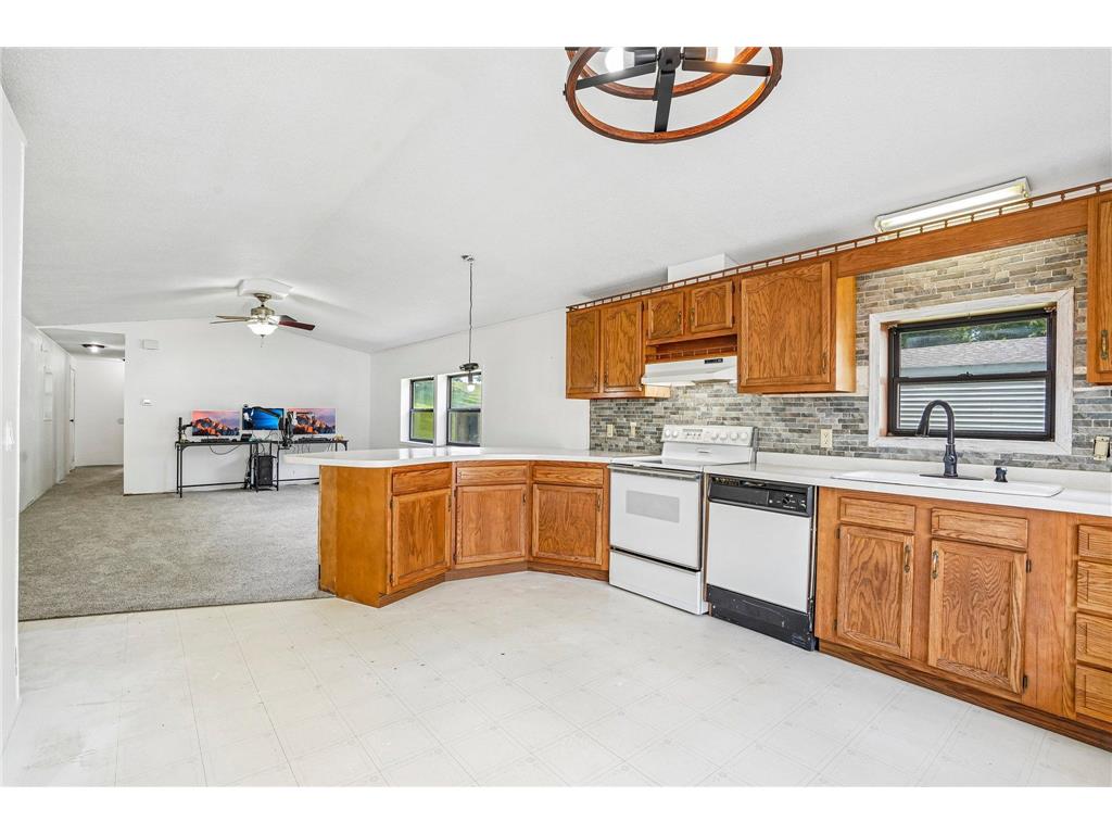 13100 318th Street #131 Lindstrom MN 55045 - North Center Lake 7085898 image12