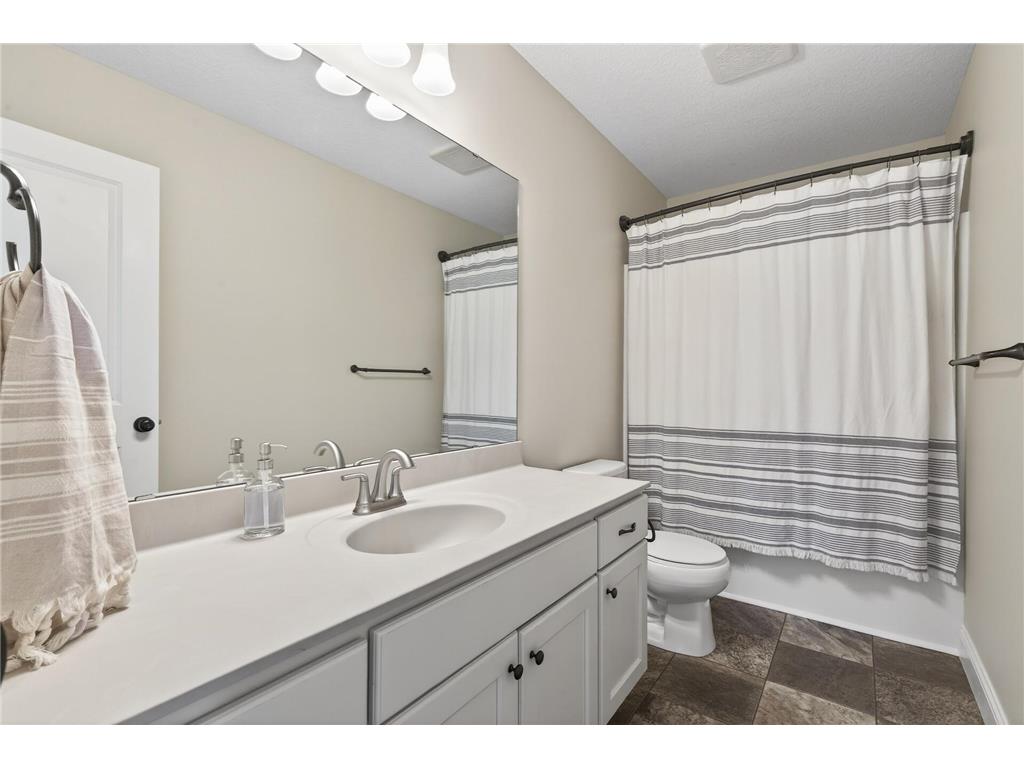 13100 Granstrom Circle Dayton MN 55327 7042932 image28