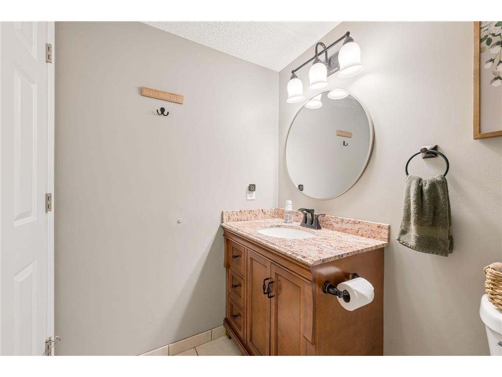 13101 Penn Avenue S Burnsville MN 55337 7098973 image34