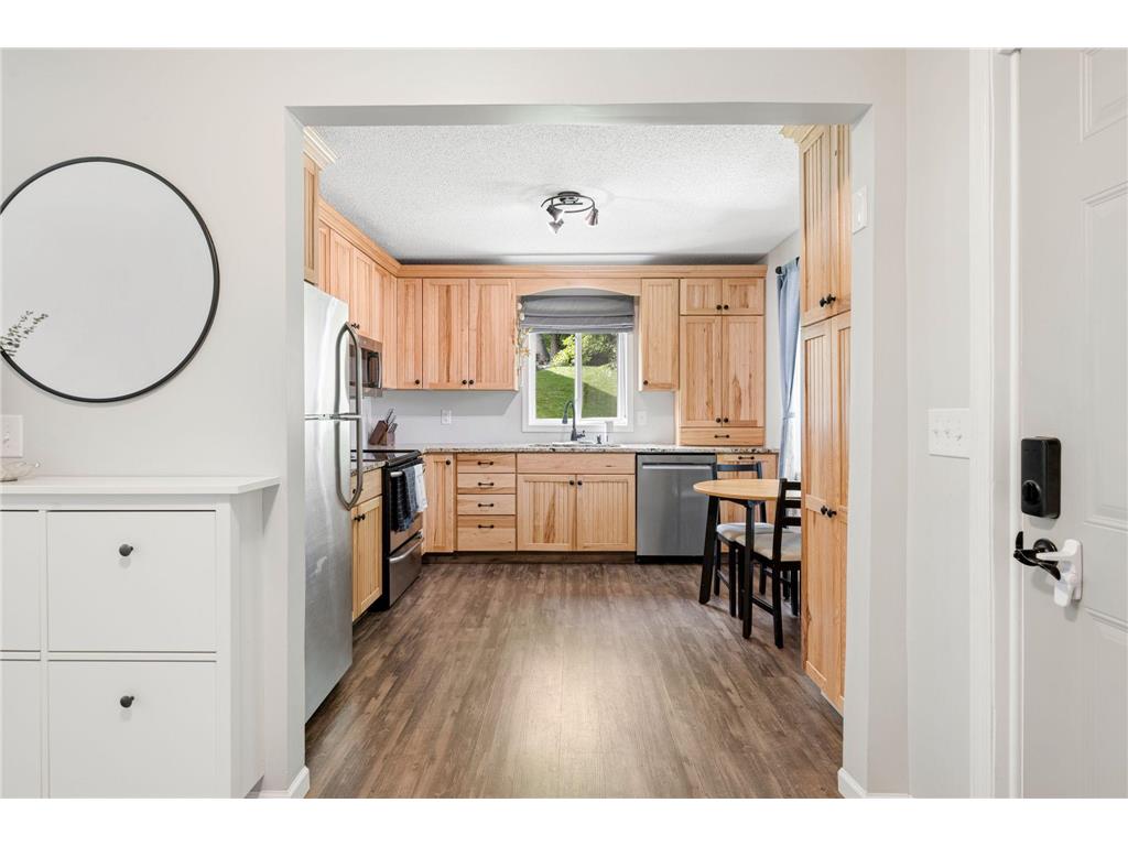 13101 Penn Avenue S Burnsville MN 55337 7098973 image6