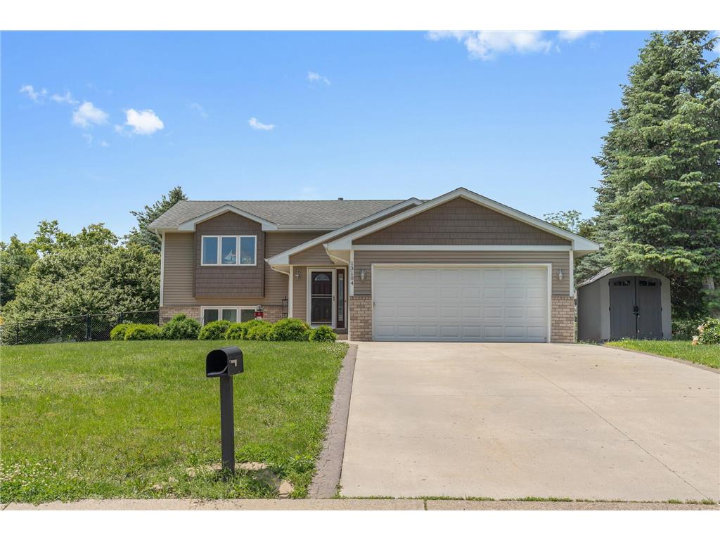 13104 Xavis Street NW Coon Rapids MN 55448 6538335 image1