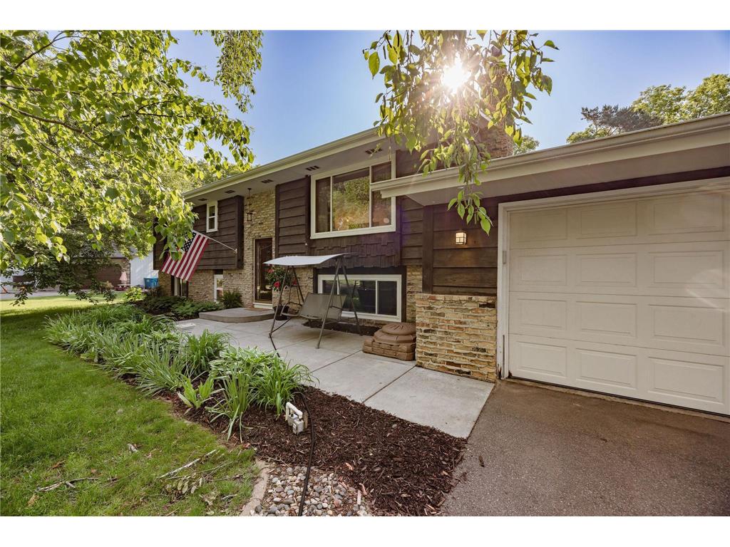 13105 E Manor Boulevard Burnsville MN 55337 6730993 image1