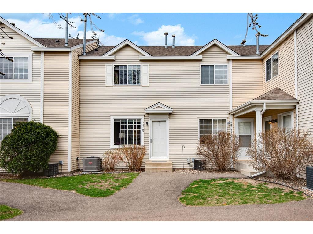 13107 Murdock Terrace, Eden Prairie, MN, 55347 MLS 6512531 Edina