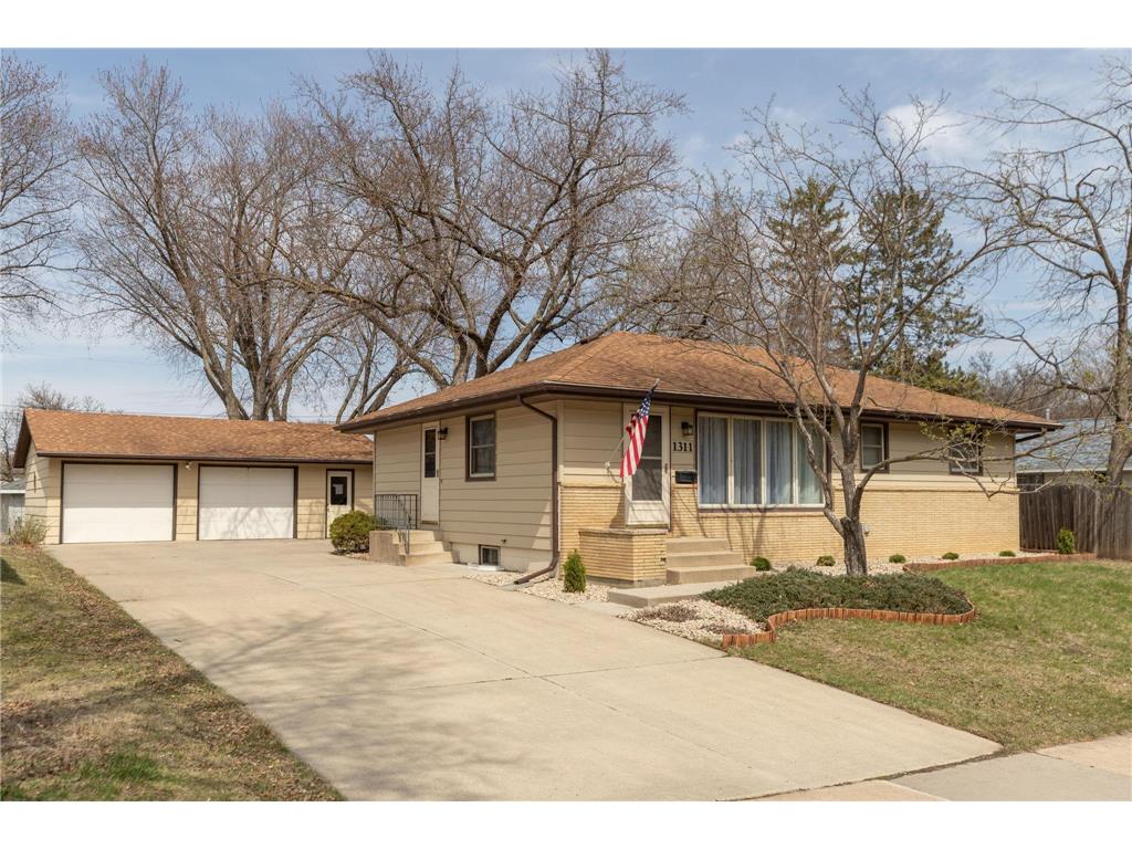 1311 21st Street NW Rochester MN 55901 6705284 image1