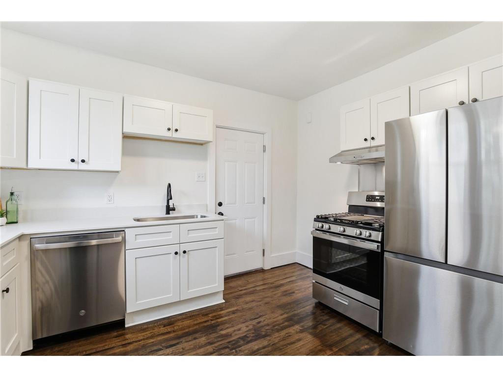 1311 30th Avenue N Minneapolis MN 55411 7067191 image13