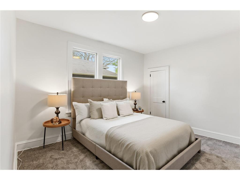 1311 30th Avenue N Minneapolis MN 55411 7067191 image16