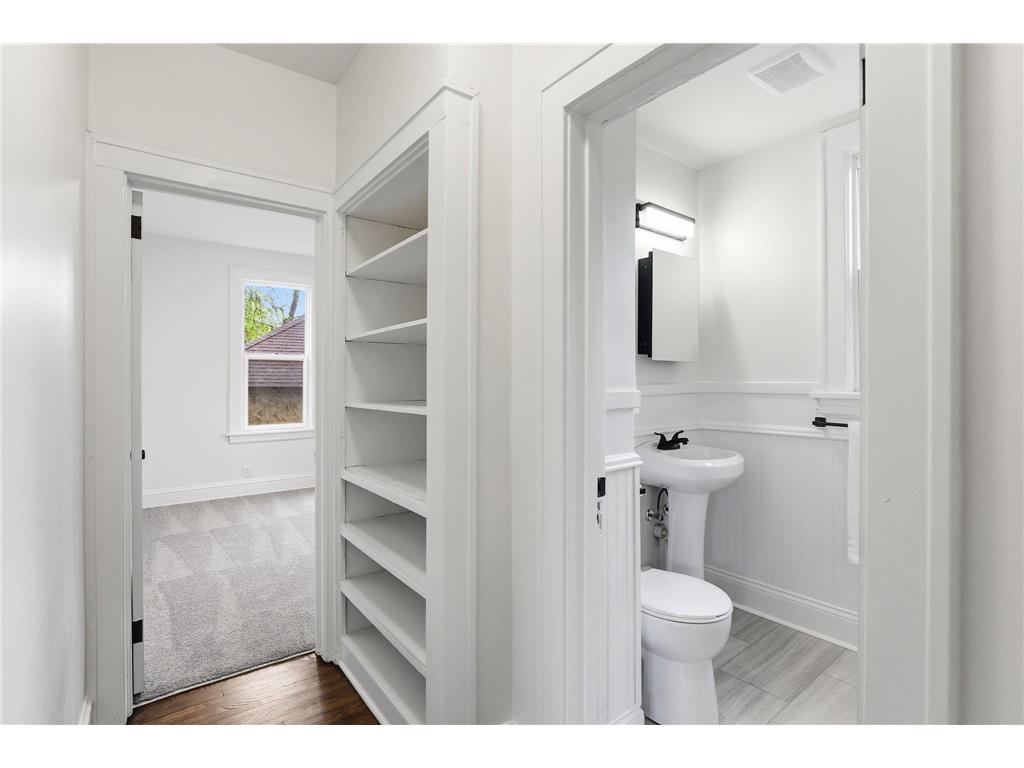 1311 30th Avenue N Minneapolis MN 55411 7067191 image18