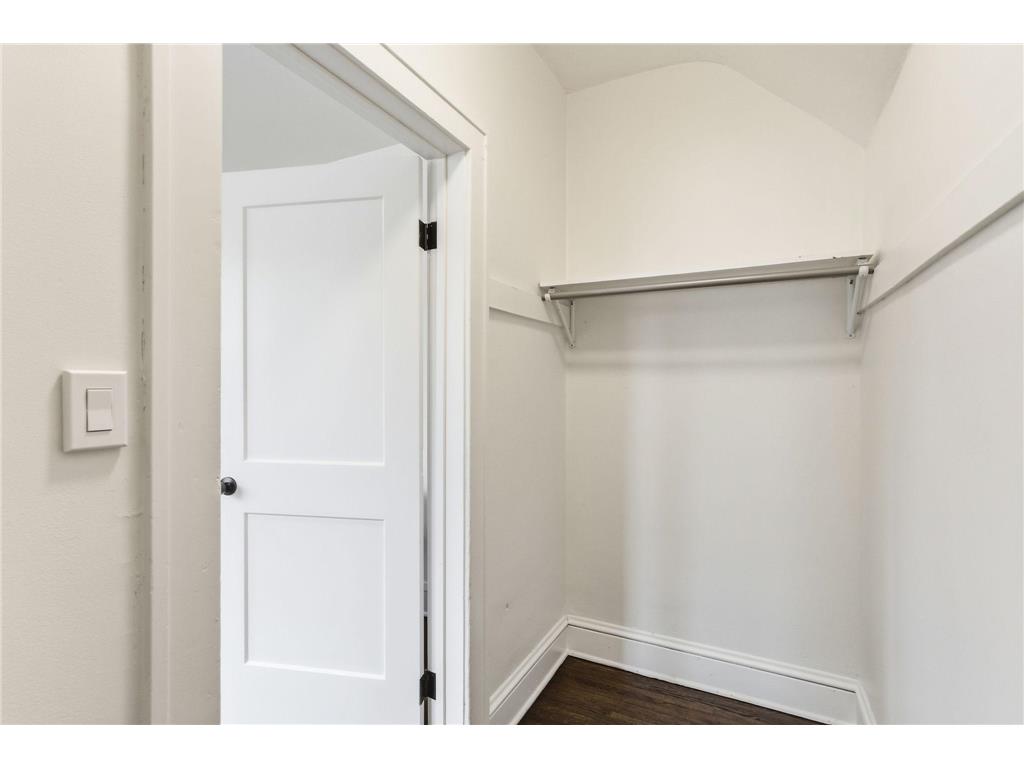 1311 30th Avenue N Minneapolis MN 55411 7067191 image23