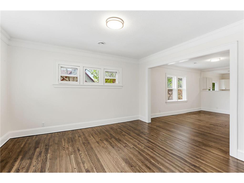 1311 30th Avenue N Minneapolis MN 55411 7067191 image26