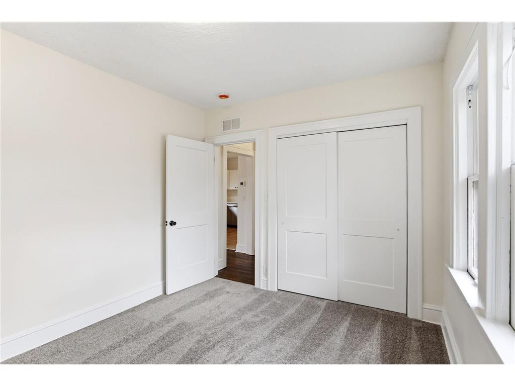1311 30th Avenue N Minneapolis MN 55411 7067191 image33
