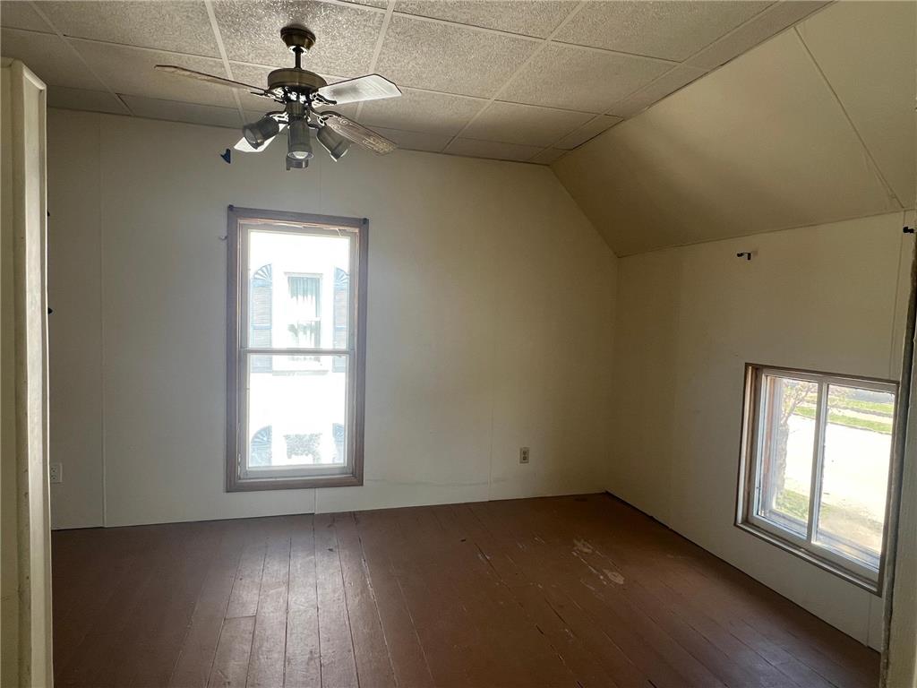 1311 Caledonia Street La Crosse WI 54603 7067706 image14