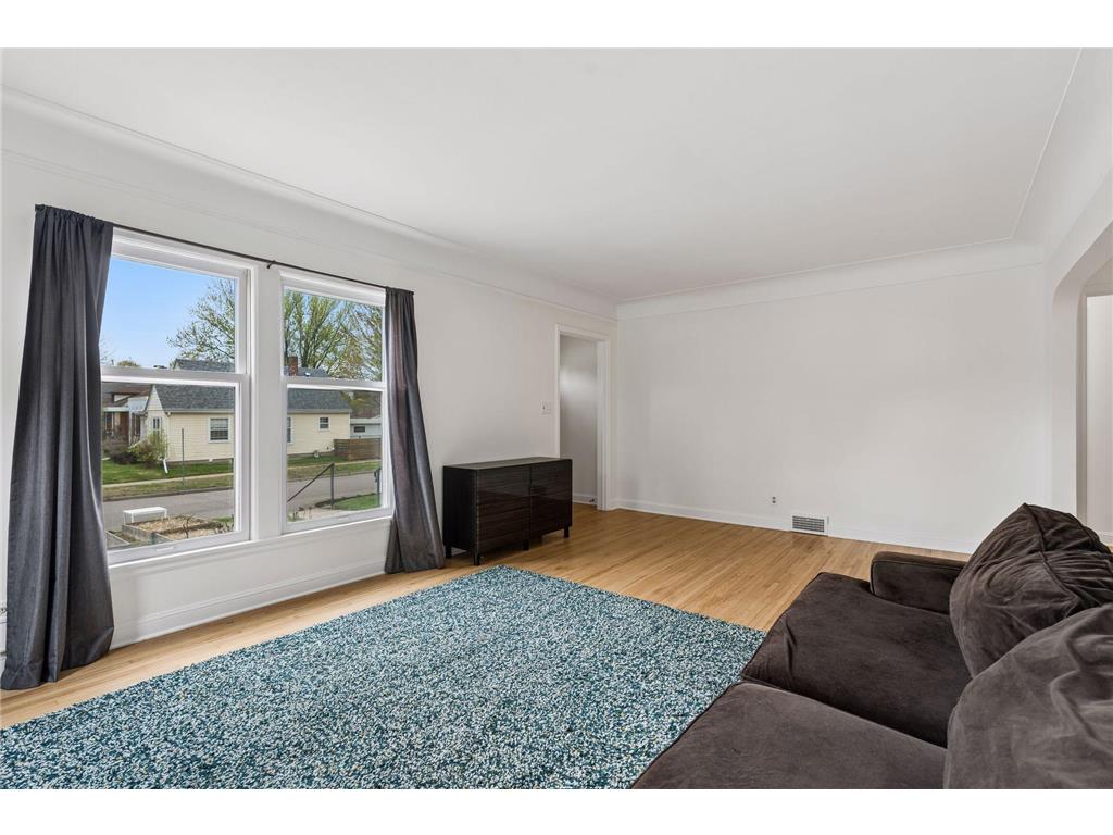 1311 Idaho Avenue W Saint Paul MN 55108 7035728 image10