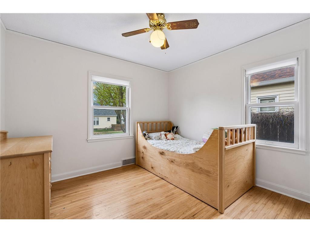 1311 Idaho Avenue W Saint Paul MN 55108 7035728 image16