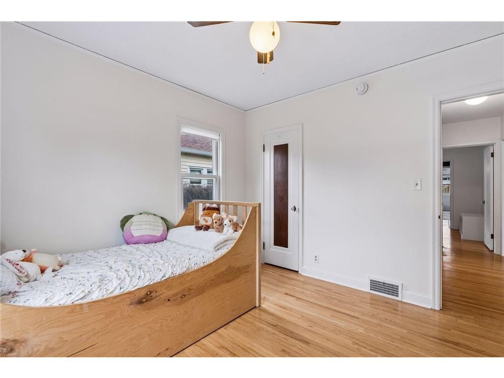 1311 Idaho Avenue W Saint Paul MN 55108 7035728 image17