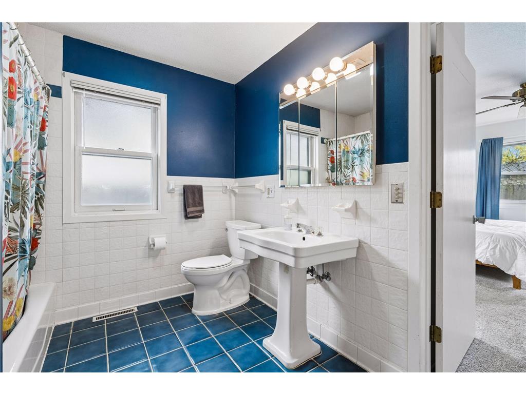 1311 Idaho Avenue W Saint Paul MN 55108 7035728 image24