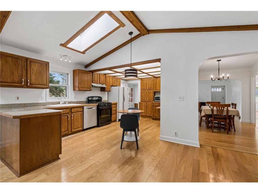 1311 Idaho Avenue W Saint Paul MN 55108 7035728 image28
