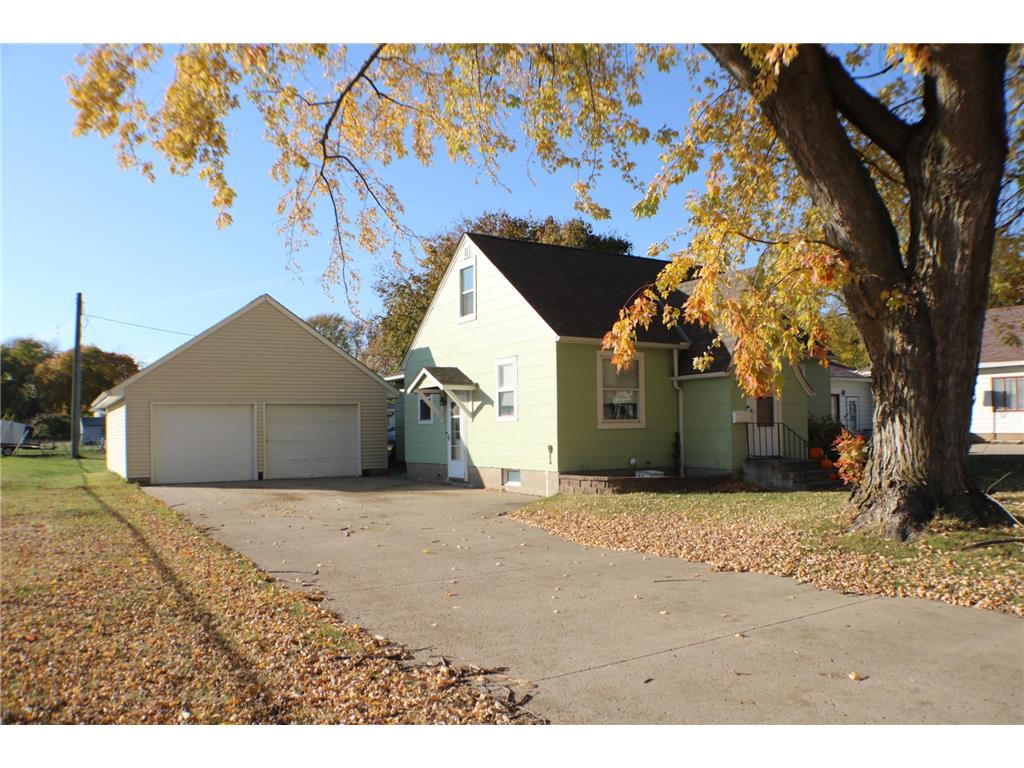 1311 N Elm Street Fairmont MN 56031 6813933 image2