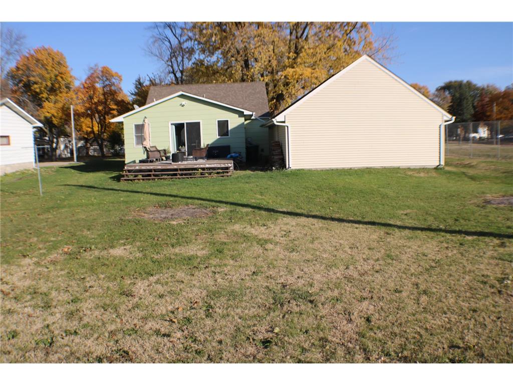 1311 N Elm Street Fairmont MN 56031 6813933 image25