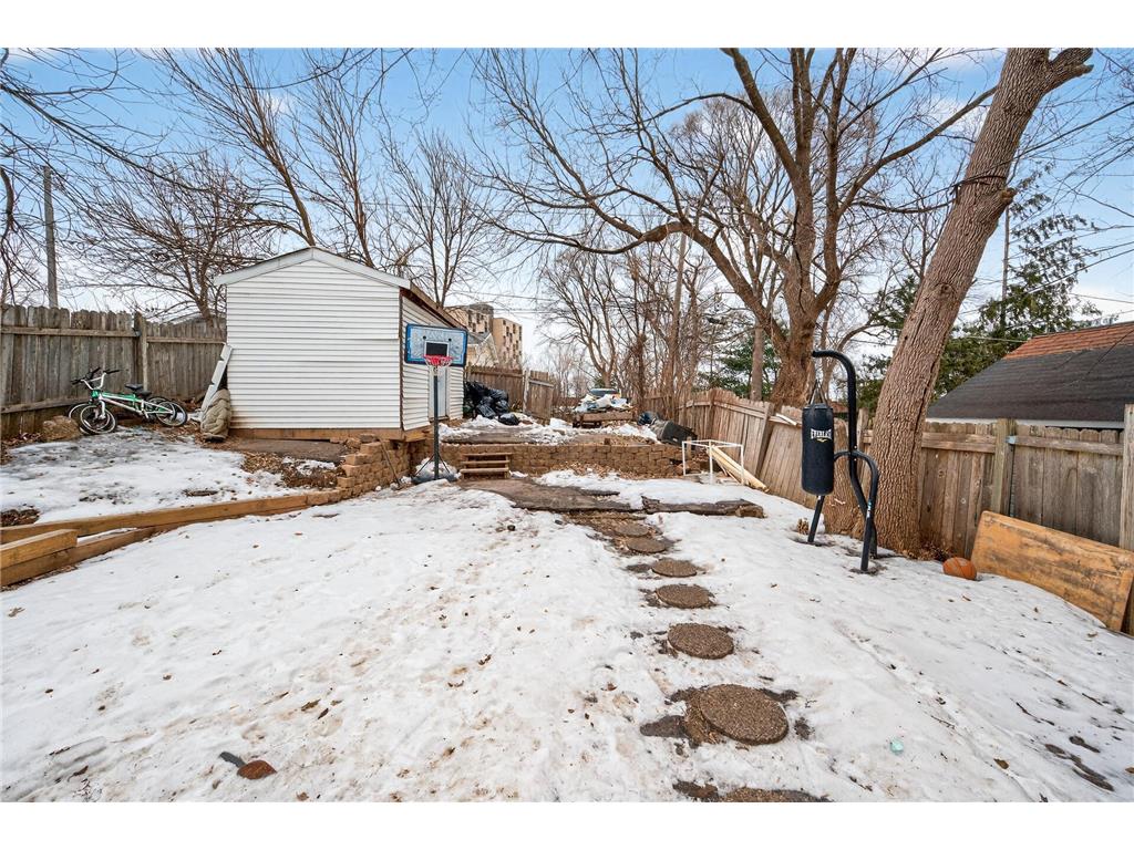 1311 Pacific Street Saint Paul MN 55106 7020016 image24