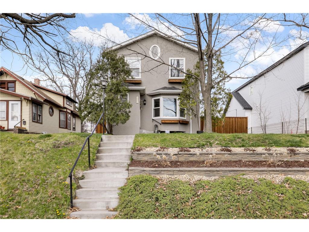 1311 Randolph Avenue Saint Paul MN 55105 6521121 image1