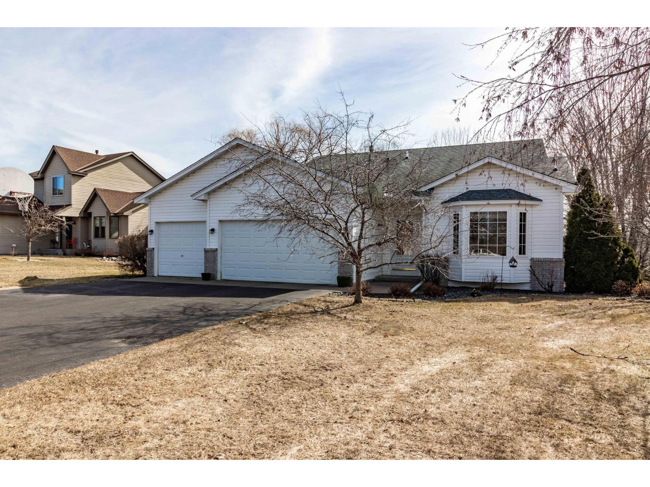 13112 Elgin Drive NW, Elk River, MN 55330 MLS 5728920 Edina Realty