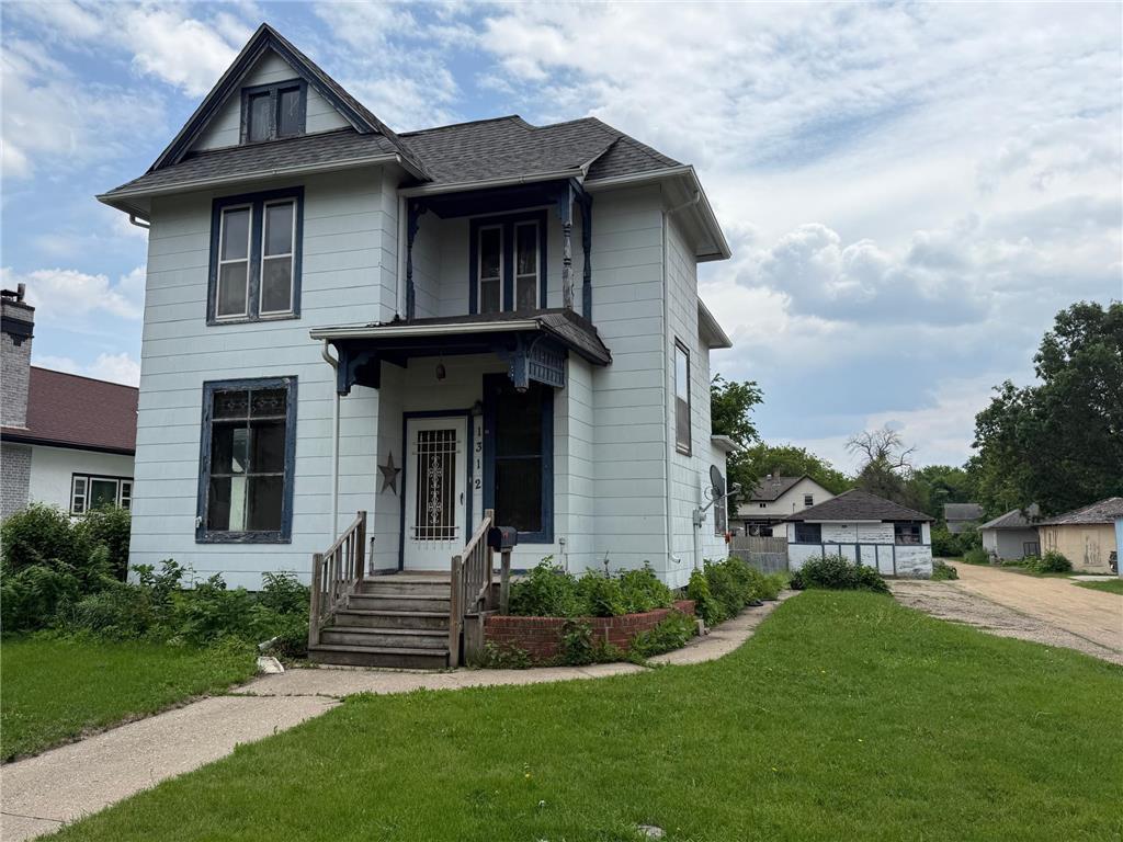 1312 4th Avenue Worthington MN 56187 6723493 image1