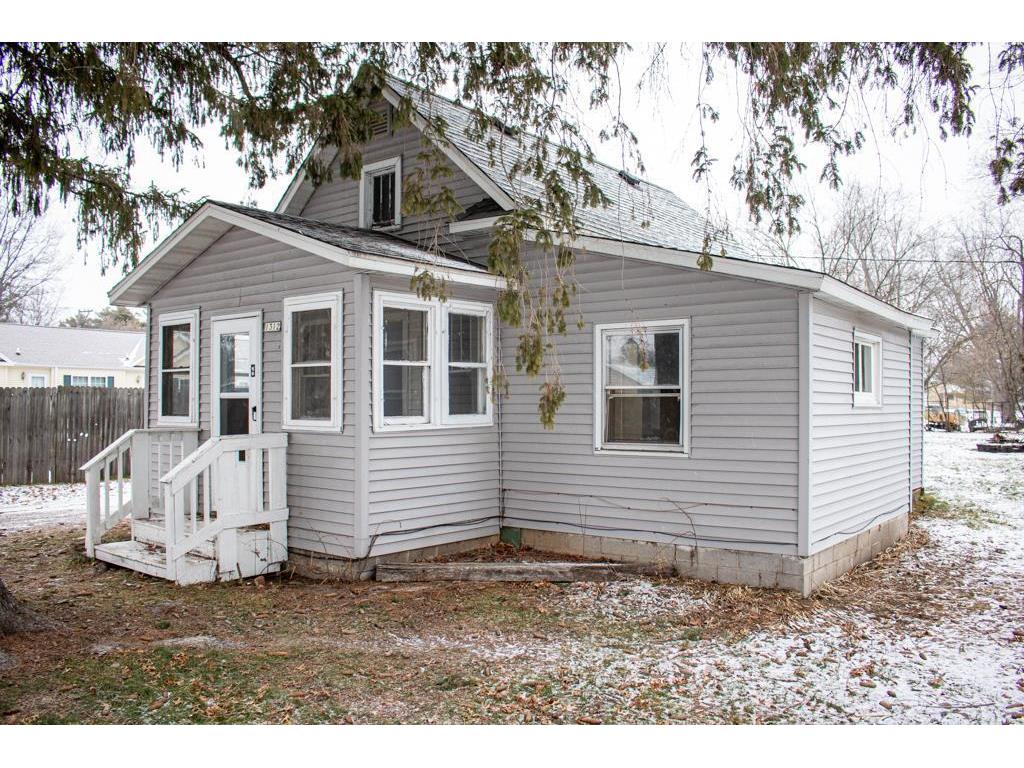 1312 5th Street Chetek WI 54728 6476464 image1