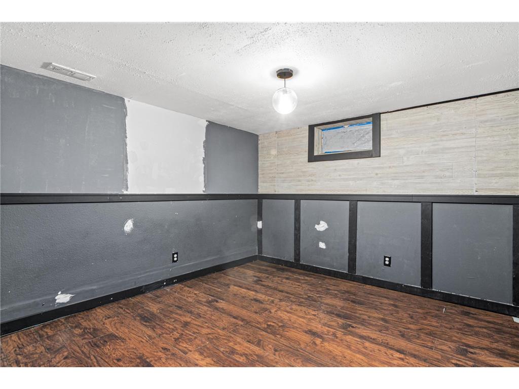 1312 72nd Avenue N Brooklyn Center MN 55430 7054725 image22