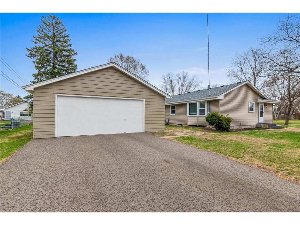 1312 72nd Avenue N Brooklyn Center MN 55430 7054725 image27