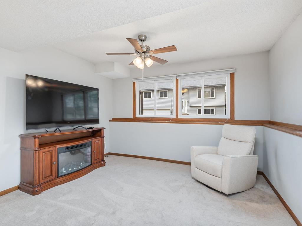 1312 Deercliff Lane Eagan MN 55123 7064890 image12