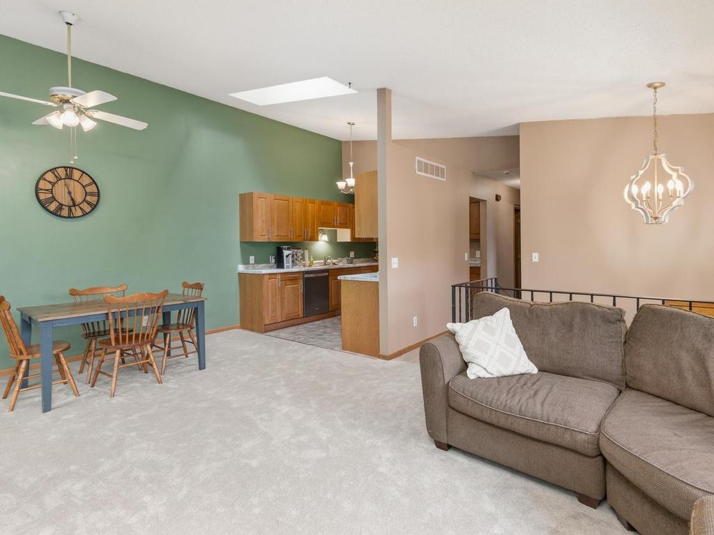 1312 Deercliff Lane Eagan MN 55123 7064890 image15