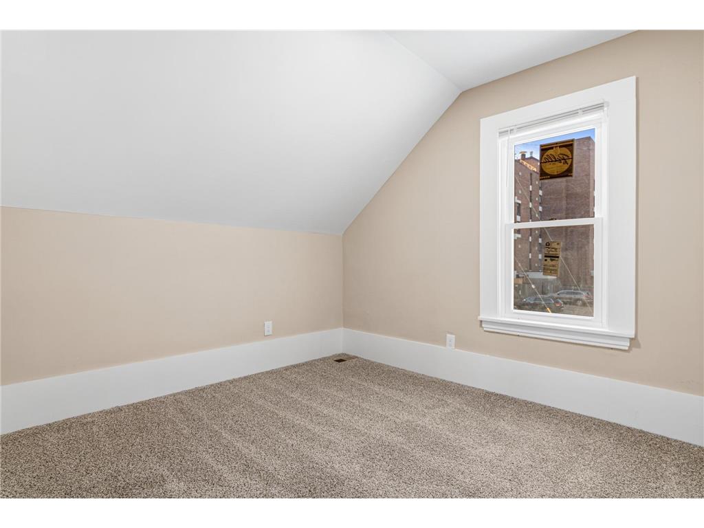 1312 Knox Avenue N Minneapolis MN 55411 6817504 image10