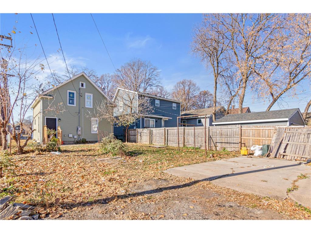 1312 Knox Avenue N Minneapolis MN 55411 6817504 image24