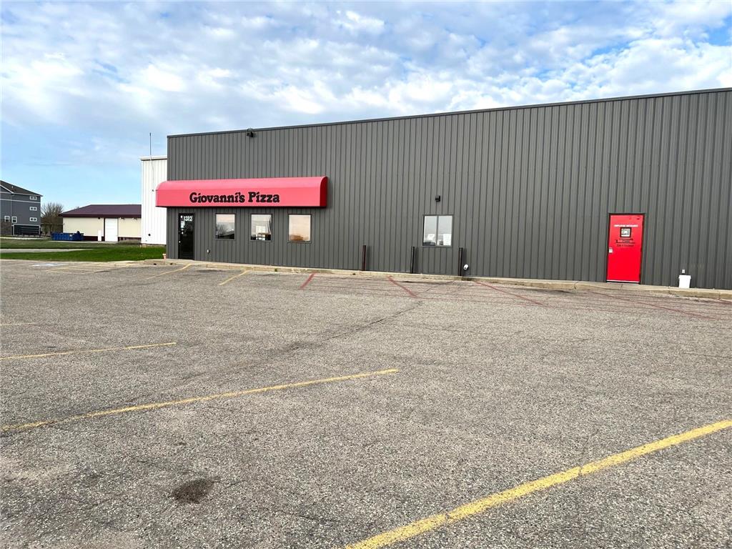 1312 Lakeland Drive SE #Giovanni's Willmar MN 56201 6671483 image23