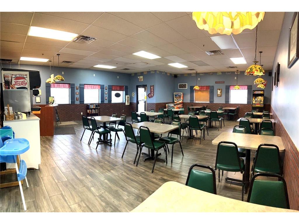 1312 Lakeland Drive SE #Giovanni's Willmar MN 56201 6671483 image9