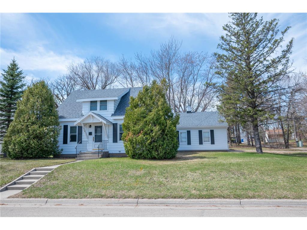 1312 Roosevelt Avenue Detroit Lakes MN 56501 6365606 image1