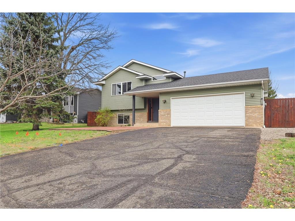 13129 8th Avenue N Zimmerman MN 55398 7058651 image1