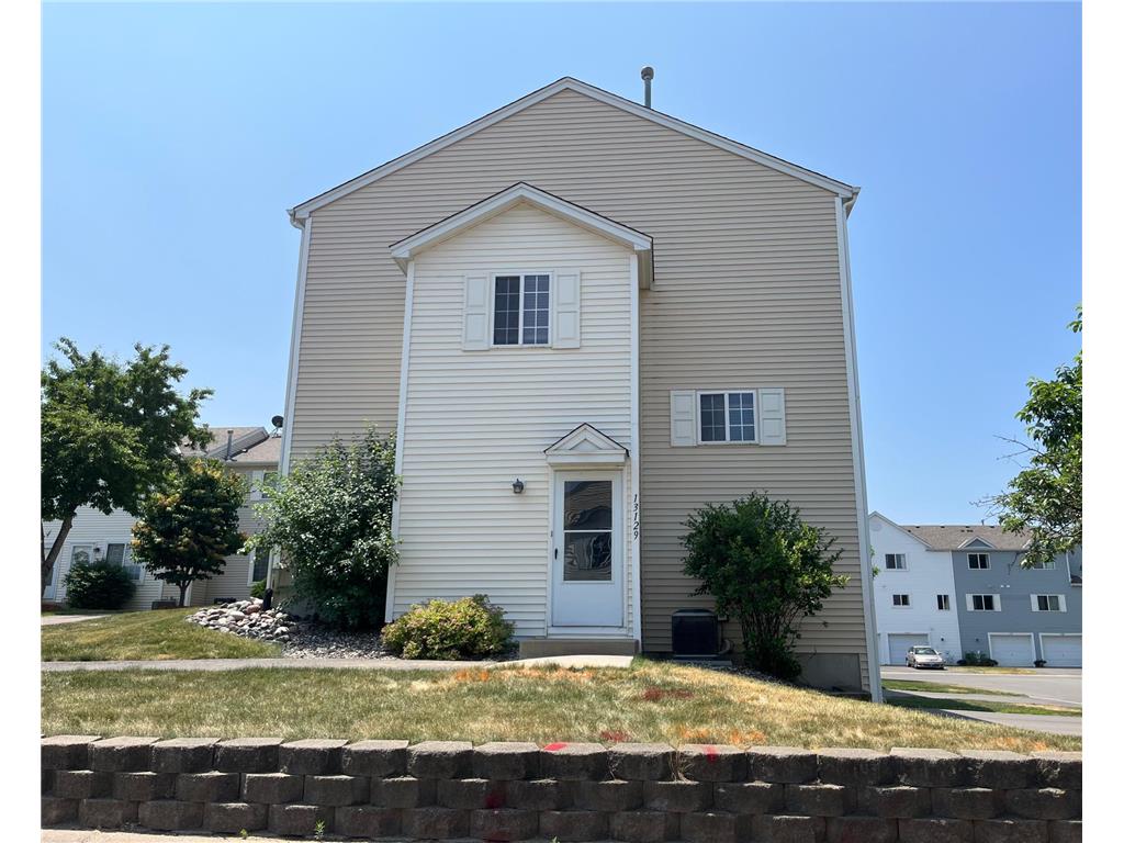 13129 Murdock Terrace, Eden Prairie, MN, 55347 MLS 6391364 Edina