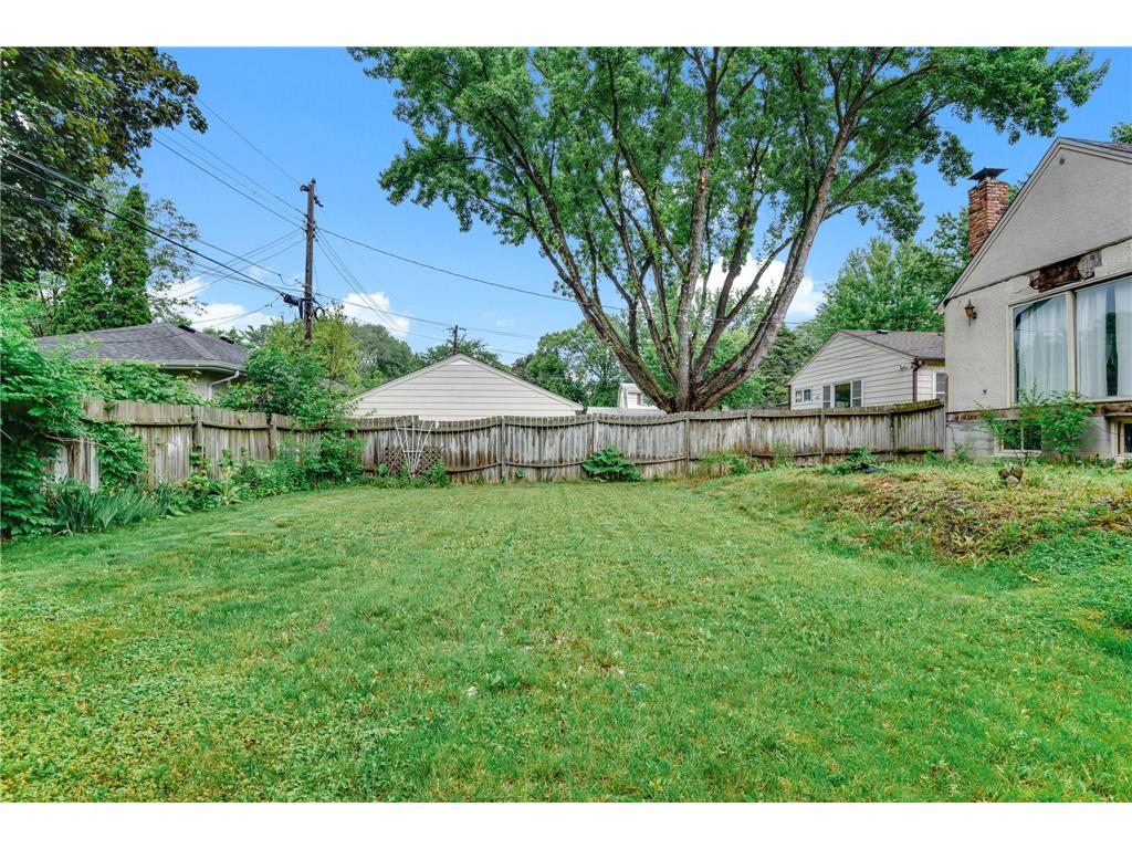 1313 Birmingham Street Saint Paul MN 55106 7092785 image27