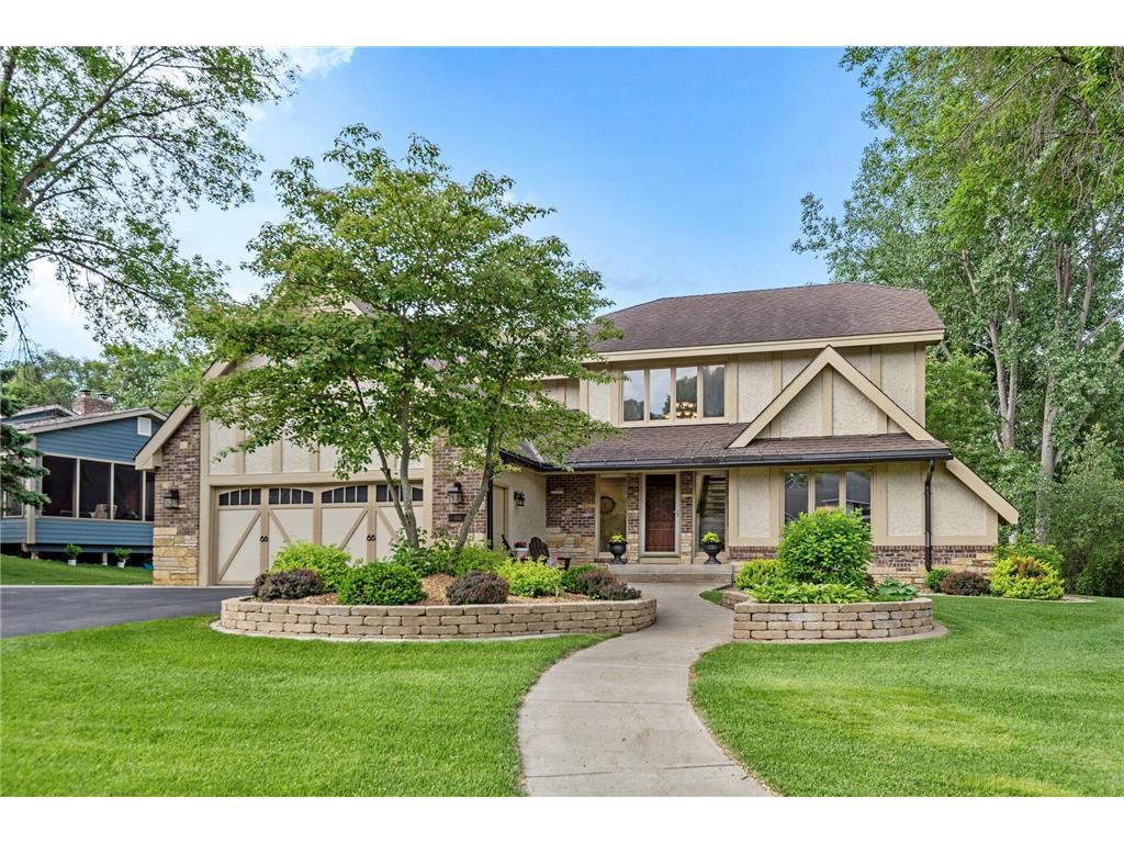 1313 W 158th Street Burnsville MN 55306 6377374 image1