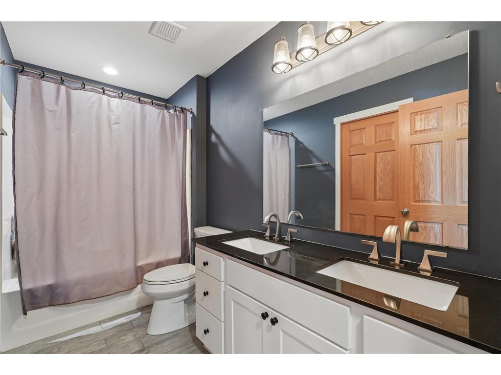 1314 Blue Jay Place New Richmond WI 54017 7067897 image16