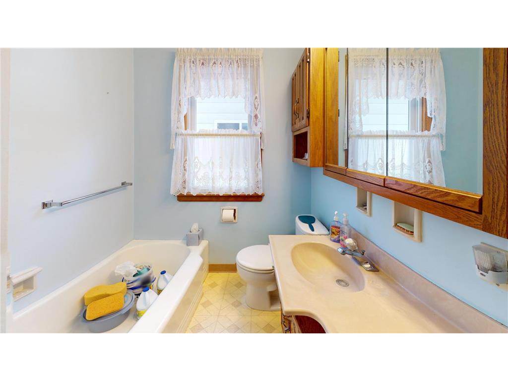 1314 Dunham Street Albert Lea MN 56007 7037304 image17