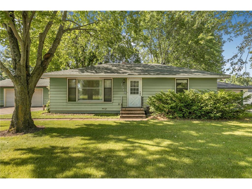 1314 E Minnesota Street Saint Joseph MN 56374 7098176 image1