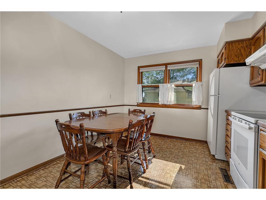 1314 E Minnesota Street Saint Joseph MN 56374 7098176 image8
