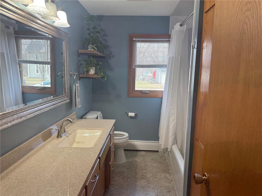 1314 Leif Avenue NW Owatonna MN 55060 7044772 image10