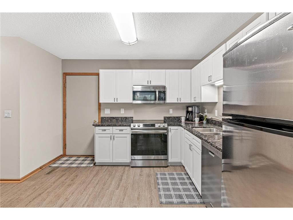 13145 Gemstone Court Apple Valley MN 55124 7059360 image12
