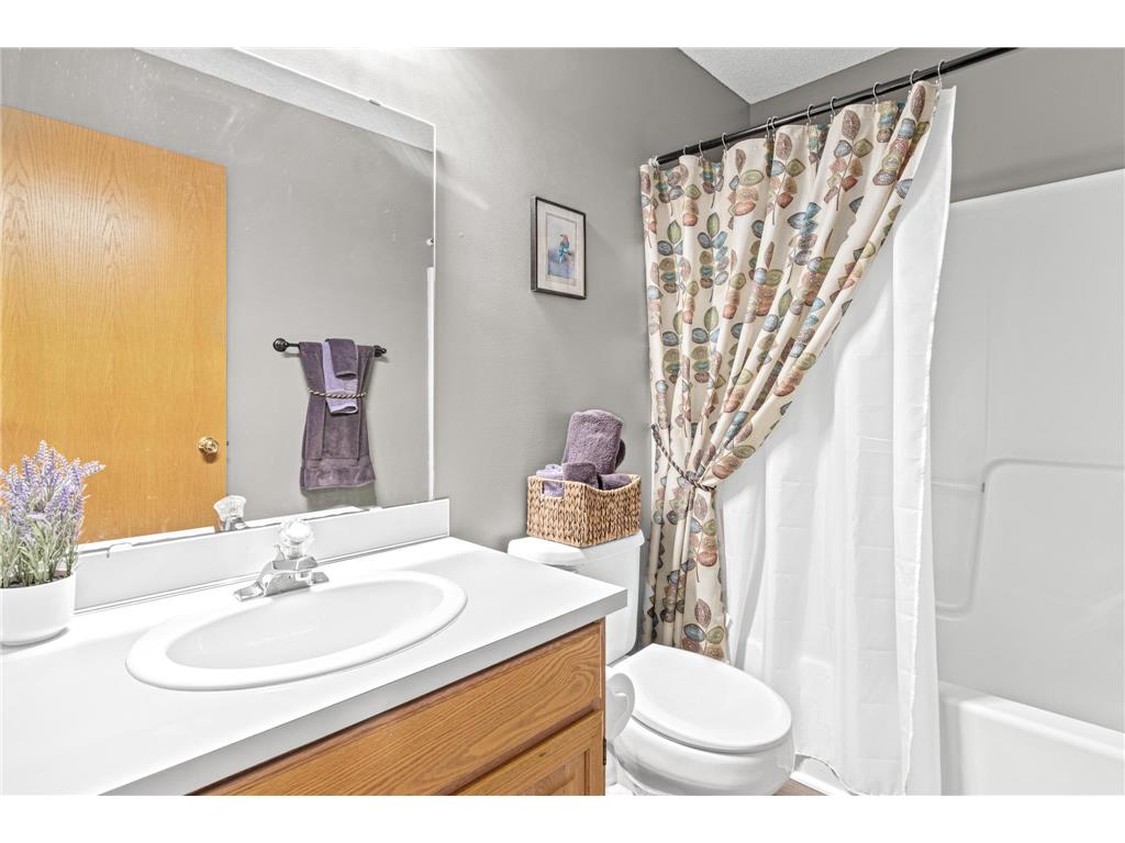 13145 Gemstone Court Apple Valley MN 55124 7059360 image17