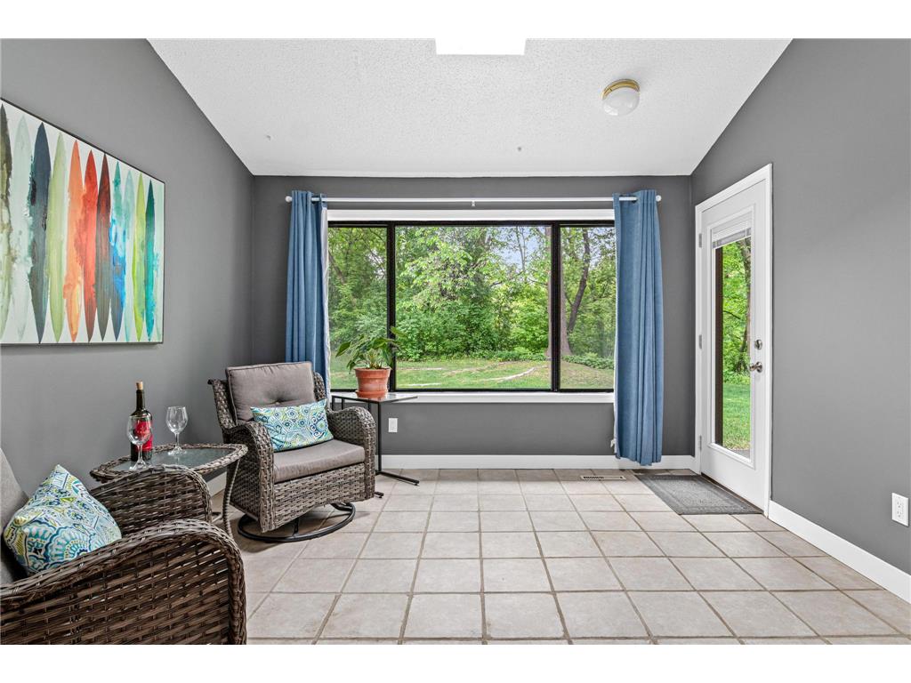 13145 Gemstone Court Apple Valley MN 55124 7059360 image6