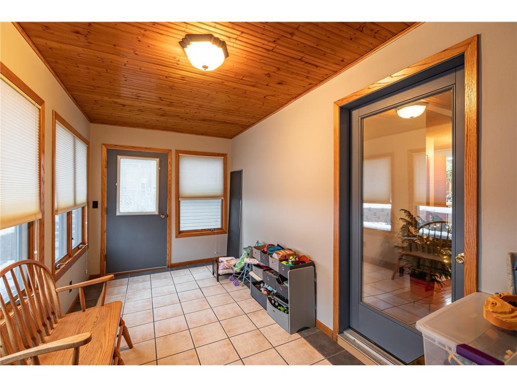 1315 49th Avenue Goodview MN 55987 7001563 image26