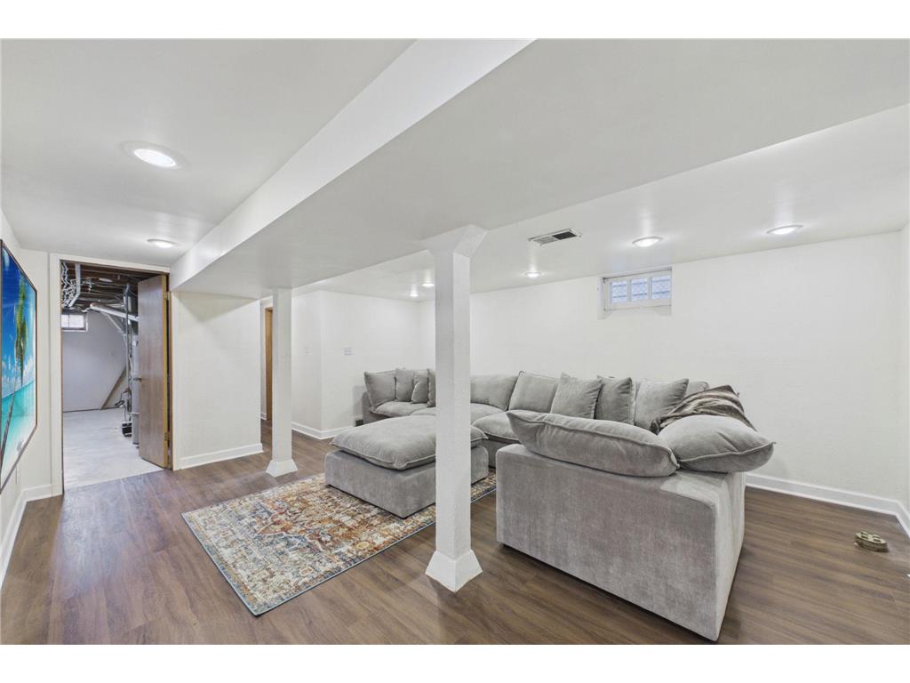 1315 Buchanan Street NE Minneapolis MN 55413 7099616 image13